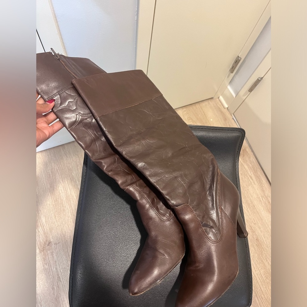 Coach logo leather brown boots